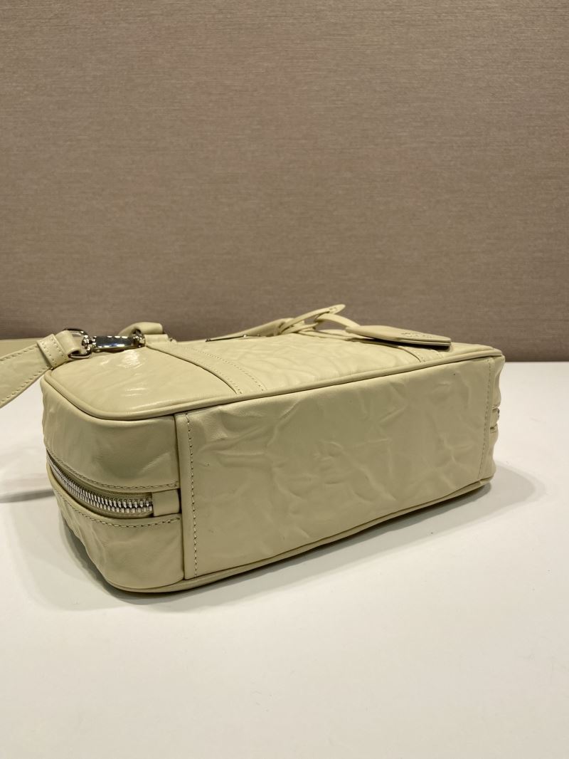 Pra*a top handle bags